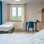 Semesteranläggning (resort) Przystan - Nad Jeziorem *